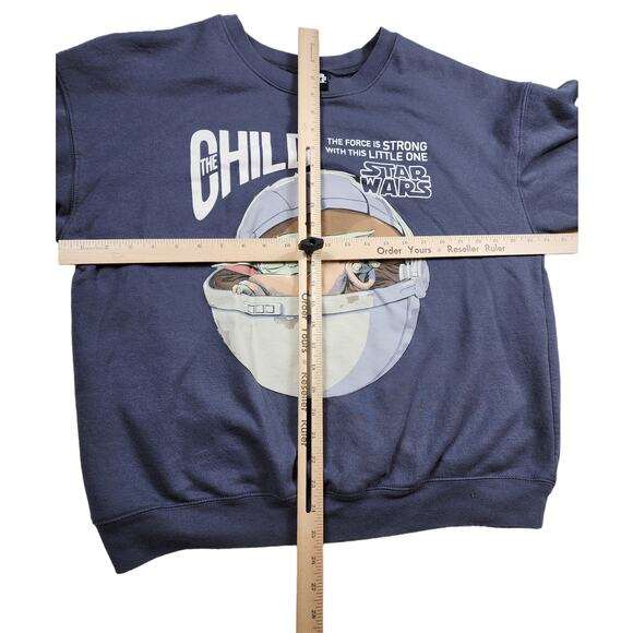 Star Wars Sweatshirt Womens XXL Baby Yoda Child Force Strong Mandalorian Sci Fi - Picture 8 of 13